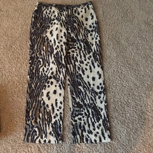 Trina Turk Pants - Trina Turk size 6 animal print pants